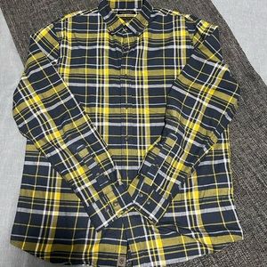 Causal dress shirt, Size L